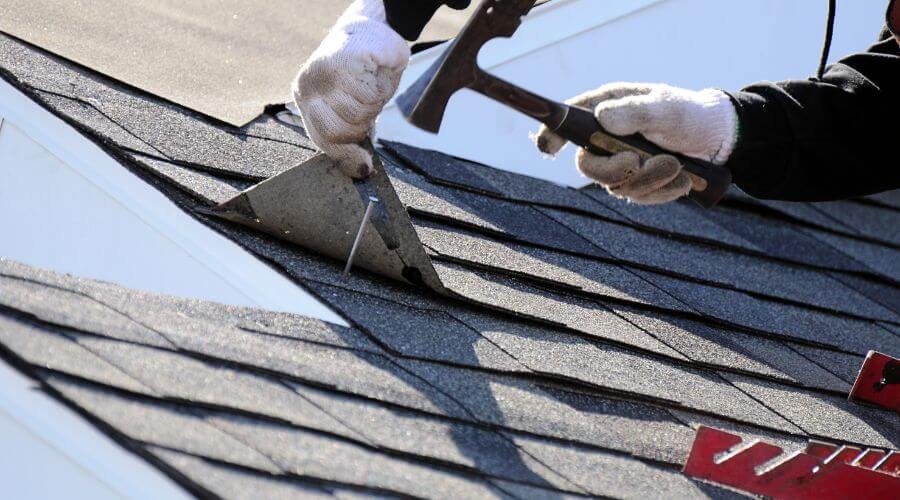 Professional residential roofers in Albion, MI